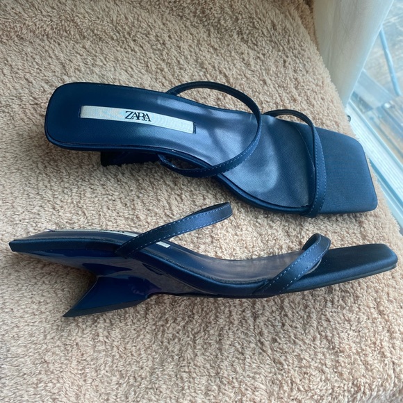 ZARA MINI WEDGE SANDALS WITH THIN STRAPS s 37 - Picture 7 of 8